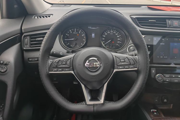 Used Nissan X-Trail 2022 Revised Version 2.0L Two-Wheel Drive Smart Connect Premium Edition
