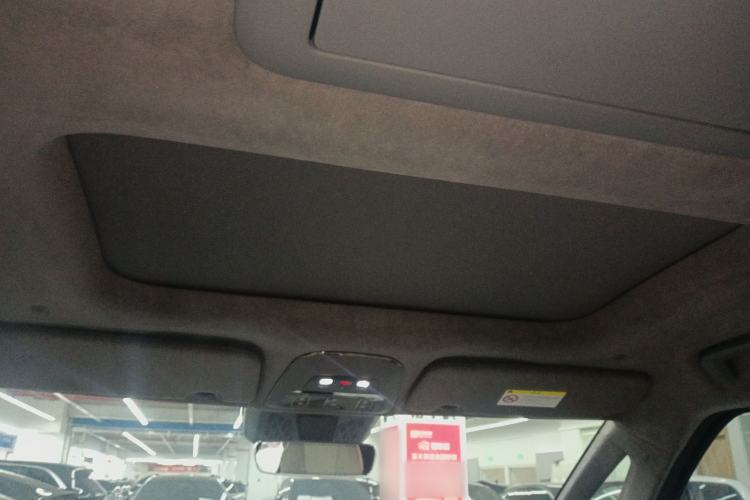 Used Zeekr 009 2022 WE Edition
