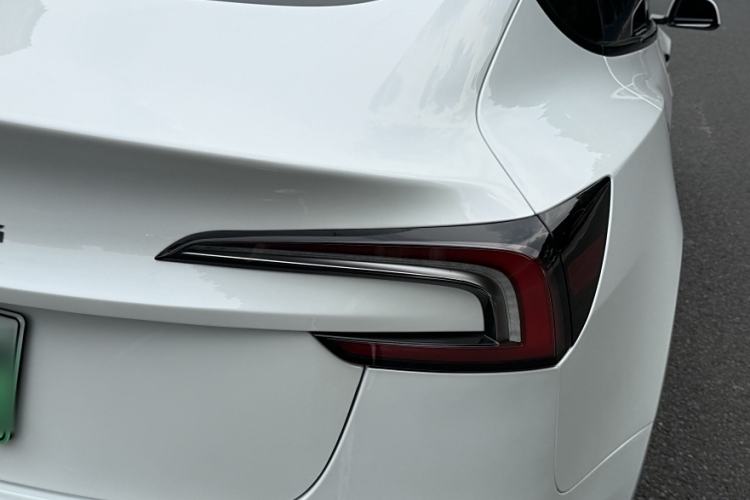 Used Tesla Model 3 2025 Rear-Wheel-Drive Version