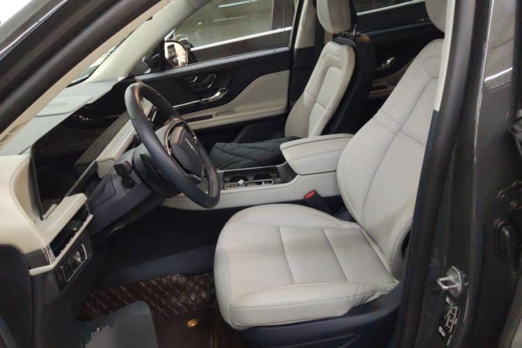 Used Lincoln Corsair 2023 2.0T Two-Wheel Drive Luxury Edition
