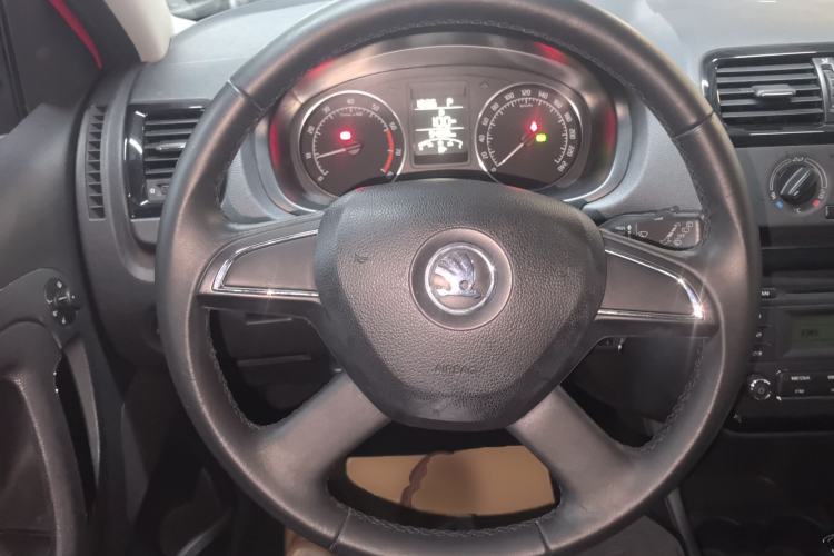 Used Skoda Fabia 2014 1.6L Automatic Sport Edition
