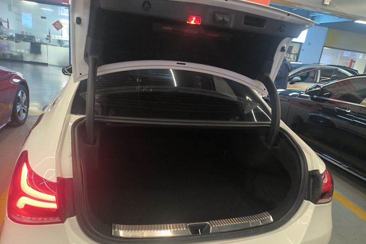 Used Mercedes-Benz A-Class 2019 A 200 L Sport Sedan First Edition Special Edition
