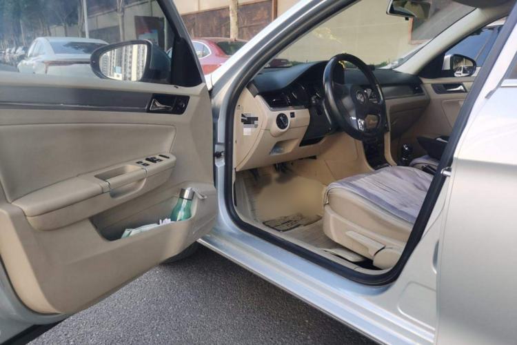 Used Volkswagen Bora 2013 1.6L Manual Comfort Model
