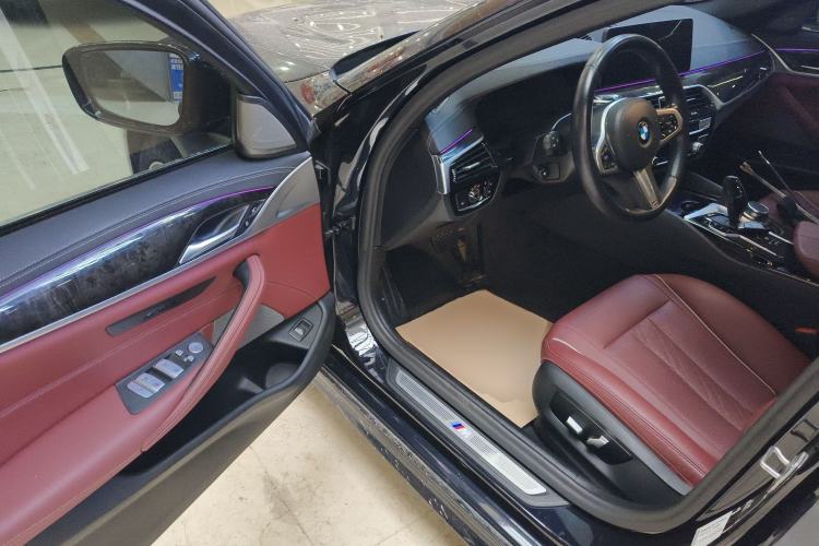 Used BMW 5 Series 2022 Second Facelift 525Li M Sport Package
