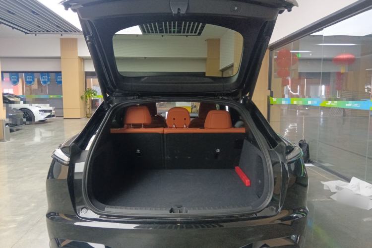 Used ONVO L60 2024 60 kWh Rear-Drive Version
