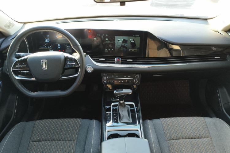 Used Bestune B70 2022 Third Generation 1.5T Automatic Enjoyment Version
