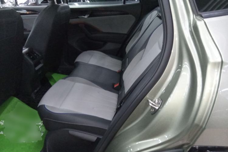 Used Volkswagen Tayron 2025 Tiguan L 380TSI 4Motion Luxury Easy Package