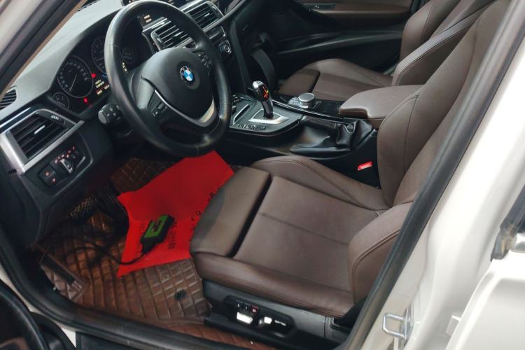 Used BMW 3 Series 2019 320Li Fashion Model
