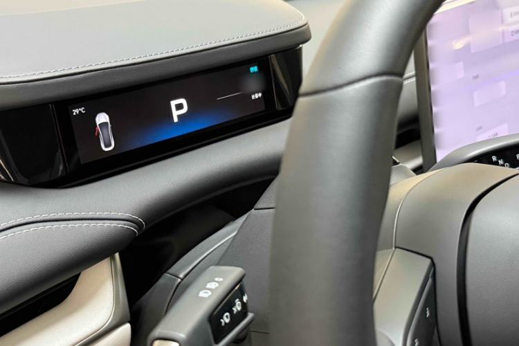 Used  SU7 2024 Rear-Drive Ultra-Long Range Advanced Pro-Level Intelligent Driving Version
