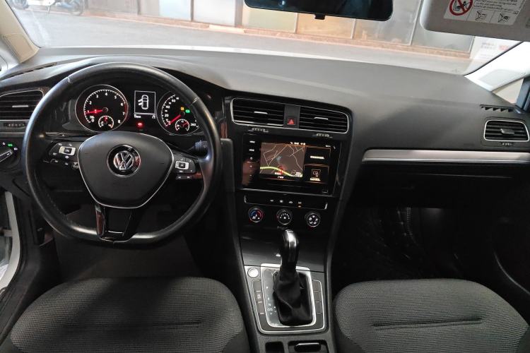 Used Volkswagen Golf 2020 Zhiai Edition 280TSI DSG Comfort Model
