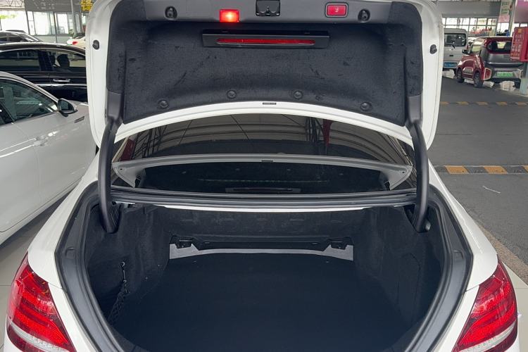 Used Mercedes-Benz E-Class 2017 E 300 L Sport Luxury Edition
