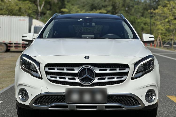 Used Mercedes-Benz GLA 2017 GLA 220 4MATIC Fashion Model
