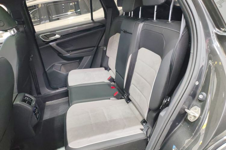 Used Volkswagen Tayron 2020 380TSI All-Wheel Drive R-Line Connected Version