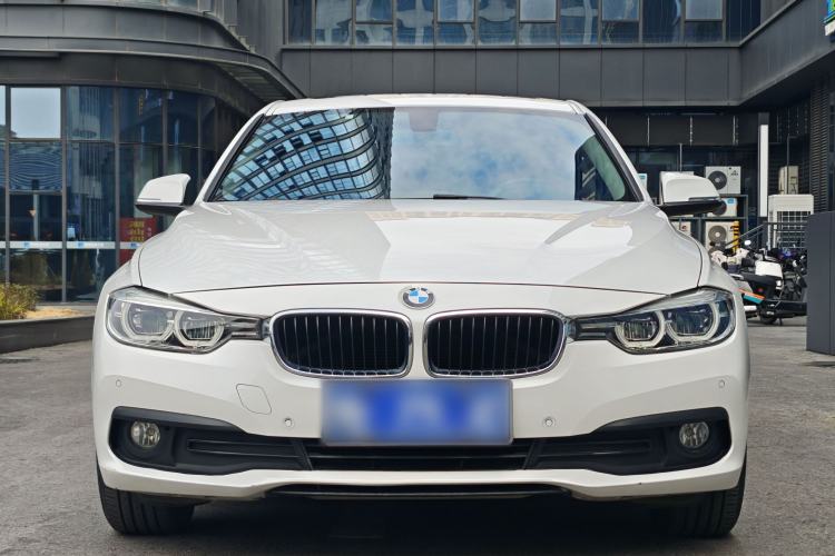 TDK.VehicleDetails.img