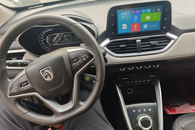 Used Baojun 510 2017 1.5L Automatic Fashion Model