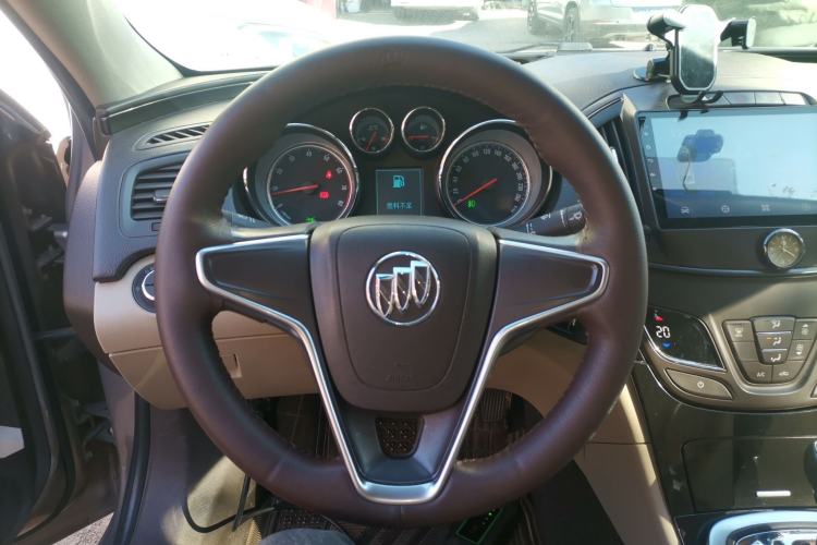 Used Buick Regal 2014 2.0L Leading Fashion Edition