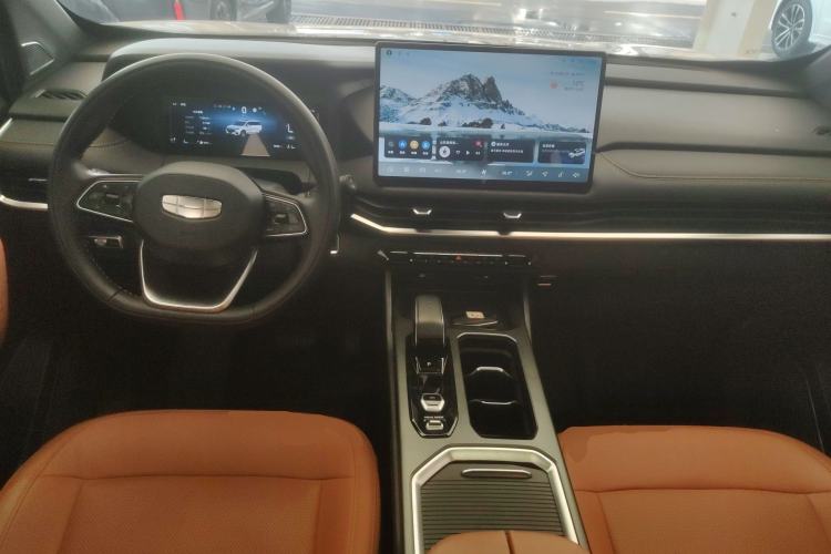 Used Geely Auto Haoyue L 2024 2.0T DCT Flagship Version
