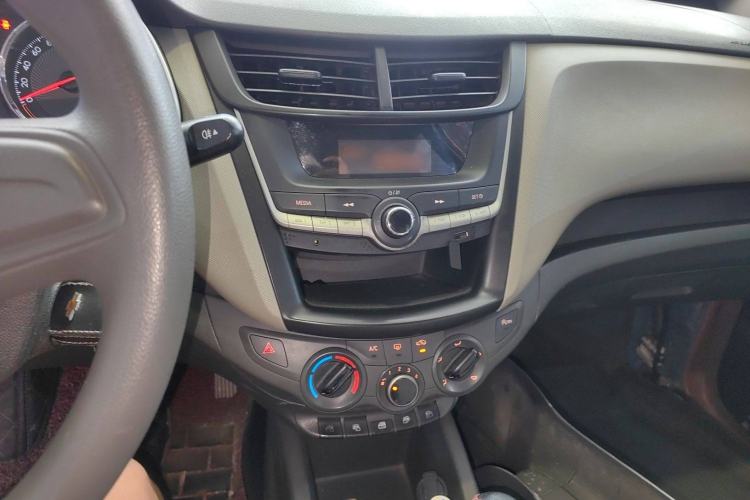 Used Chevrolet Sail 2015 Sail 3 1.3L AMT Ideal Edition
