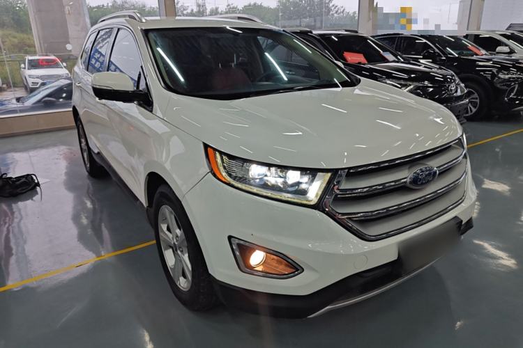 Used Ford Edge 2016 EcoBoost 245 Two-Wheel-Drive Titanium 5-Seater

