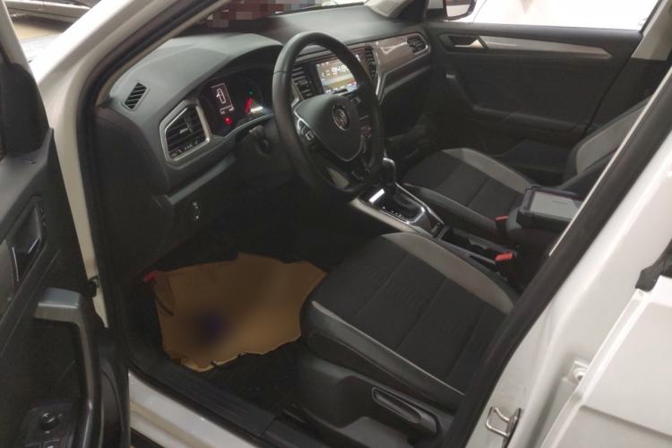 Used Volkswagen T-ROC 2019 230TSI DSG Two-Wheel Drive Advanced Version China V Standard
