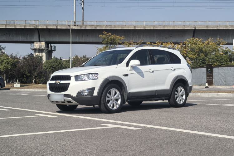 Used Chevrolet Captiva 2014 2.4L 4x4 Flagship Edition 7 Seats