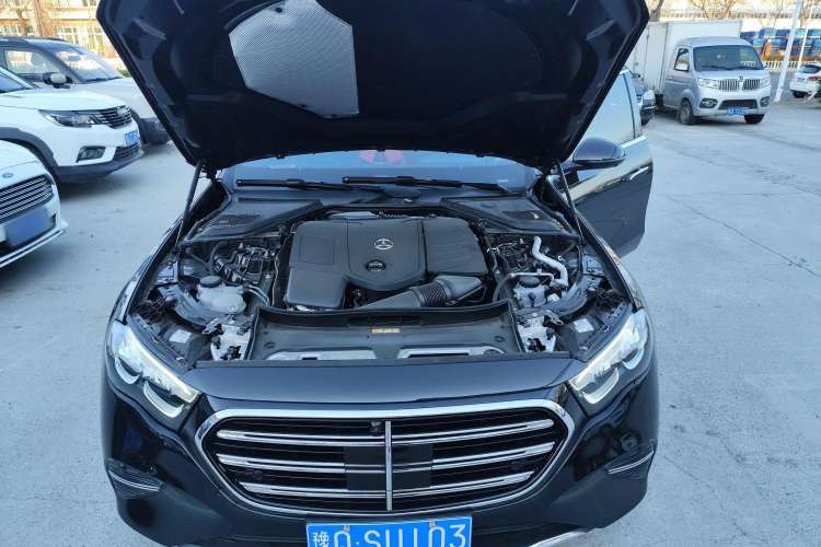 Used Mercedes-Benz E-Class 2024 Refresh E 300 L Stylish Edition
