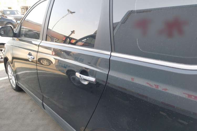 Used Baojun 730 2014 1.5L Manual Luxury Navigation ESP Version 7 Seats
