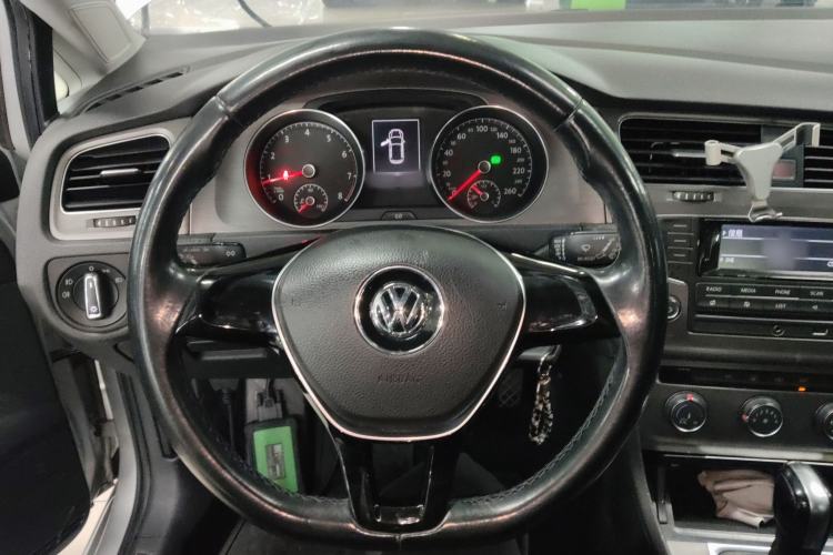Used Volkswagen Golf 2015 1.6L Automatic Comfort Model
