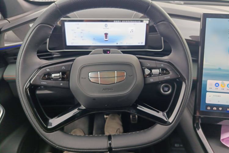 Used Geely Auto Emgrand X7 Sport 2024 1.5TD Prestige Edition
