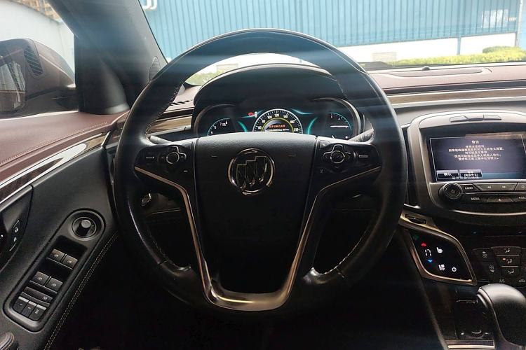 Used Buick LaCrosse 2014 2.0T SIDI Smart Luxury Flagship Edition
