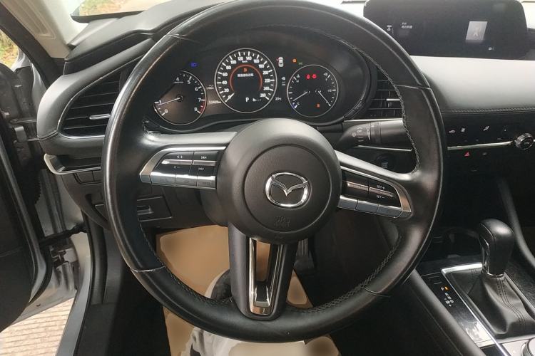 Used Mazda Mazda 3 Axela 2020 2.0L Automatic ZhiXuan Edition
