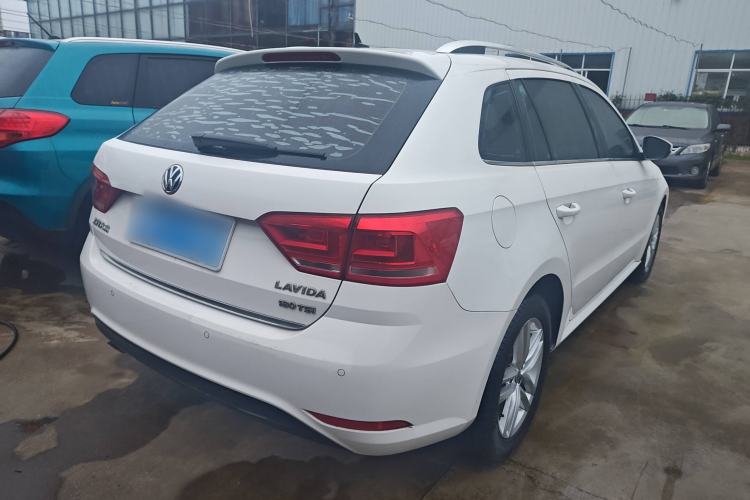 Used Volkswagen Gran Lavida 2017 180TSI DSG Comfort Edition
