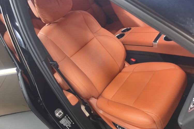 Used Li Auto L8 2023 Air model
