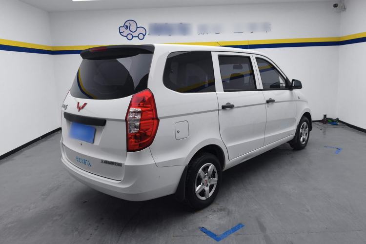 Used Wuling Hongguang 2018 1.2L Classic S Base Model
