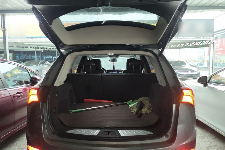 Used Buick Envision 2018 20T Two-Wheel-Drive Elite Model
