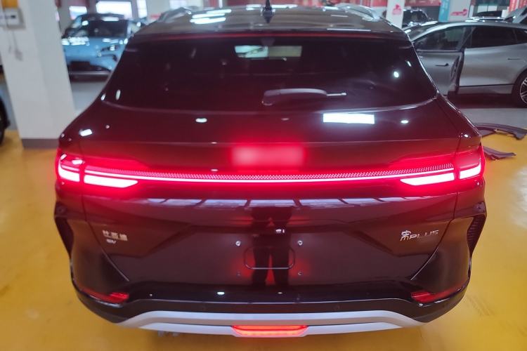 Used BYD Song PLUS New Energy 2025 EV Intelligent Driving Version 520km Premium Model
