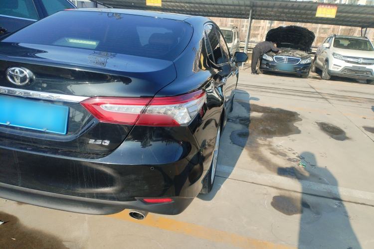 Used Toyota Camry 2018 2.5G Luxury Edition
