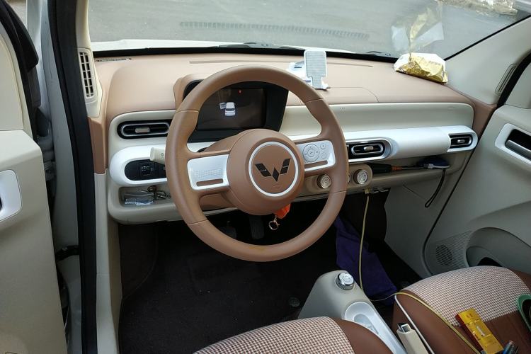 Used Wuling Hongguang MINIEV 2024 3rd Generation 215km Youth Edition
