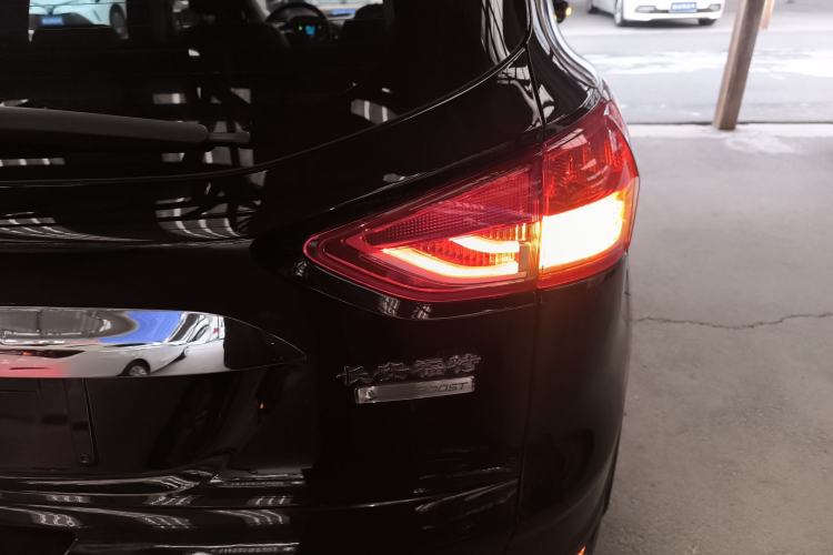 Used Ford Kuga 2013 1.6L GTDi Two-Wheel-Drive Trend Model
