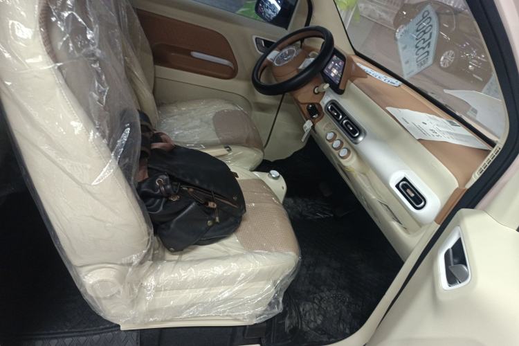 Used Wuling Hongguang MINIEV 2024 3rd Generation 215km Youth Edition
