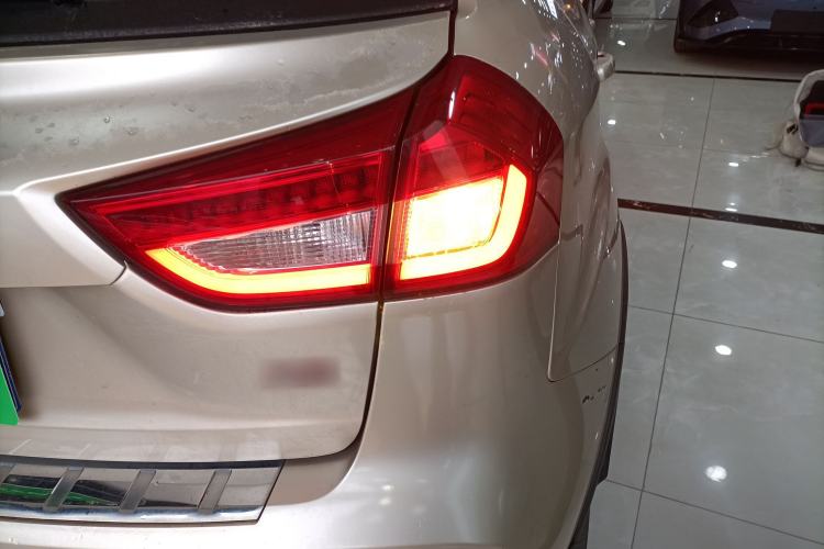 Used Geely Auto Vision X3 2017 1.5L Manual Luxury Model