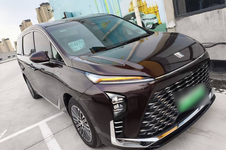 Used Buick GL8 New Energy 2024 Lu Zun Luxury Edition 7-Seater
