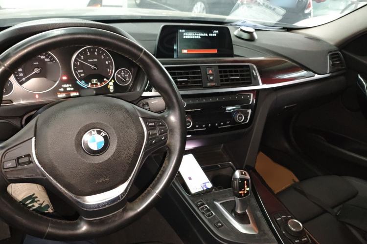 Used BMW 3 Series 2018 318Li
