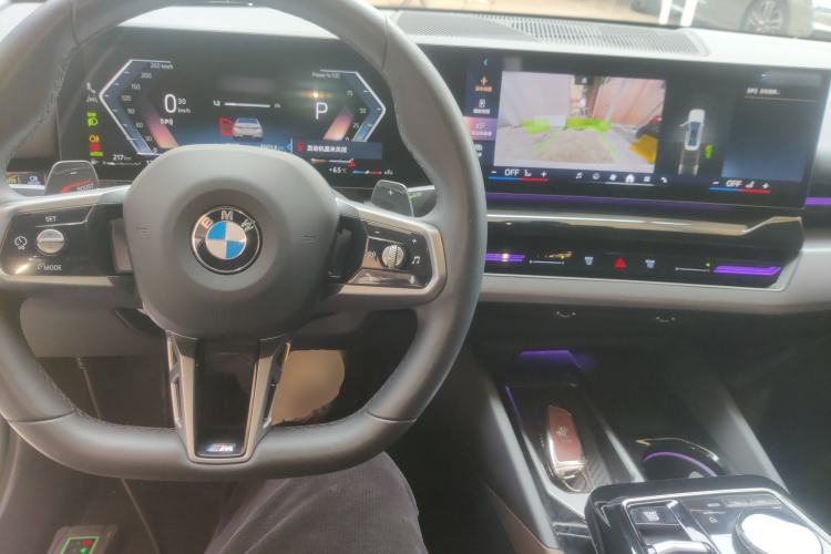 Used BMW 5 Series 2024 525Li M Sport Package