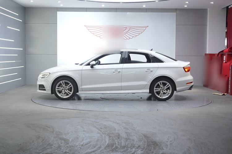 Used Audi A3 2020 Limousine 35 TFSI Fashion Edition China VI Emission Standard

