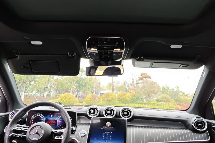 Used Mercedes-Benz GLC 2023 GLC 300 L 4MATIC Dynamic Edition 5-seater