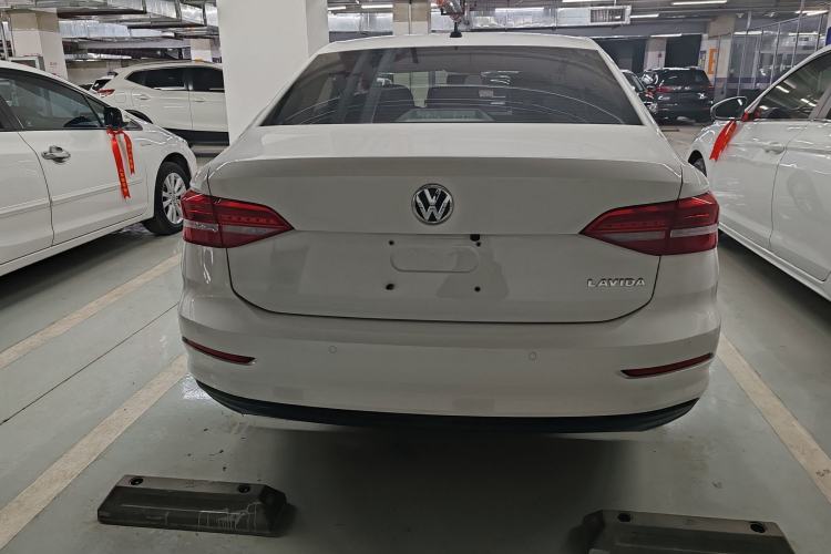 Used Volkswagen Lavida 2018 1.5L Automatic Fashion Edition China V Standard