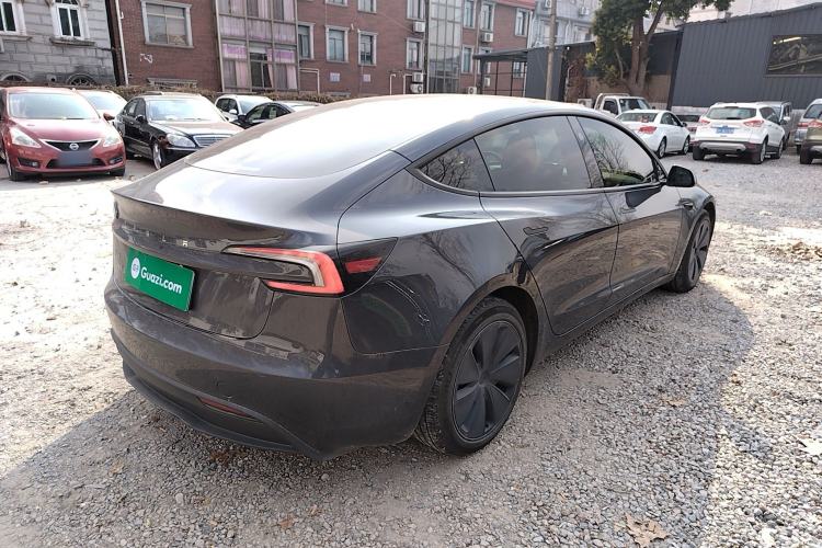 Used Tesla Model 3 2023 Long-Range All-Wheel-Drive Version
