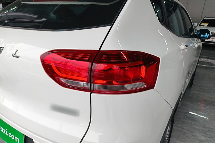 Used Haval H2s 2017 Red-Label 1.5T Dual-Clutch Luxury Model