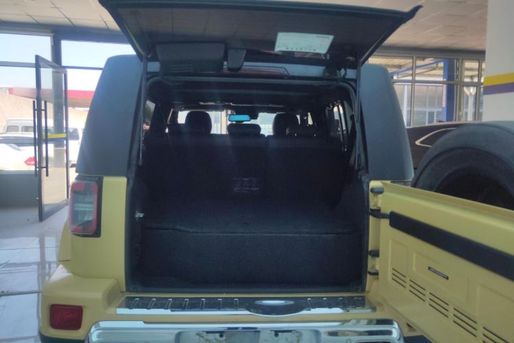 Used Beijing Auto BJ40 2019 2.3T Automatic Four-Wheel Drive Ring the Tower Champion Edition China VI